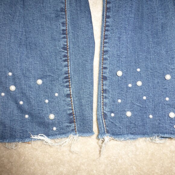 LE CHATEAU medium wash high waist distressed jeans with pearl beads - Picture 9 of 12